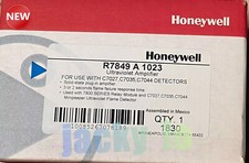 New Genuine Honeywell R7849 A 1023 Ultraviolet Flame Amplifier R7849A1023