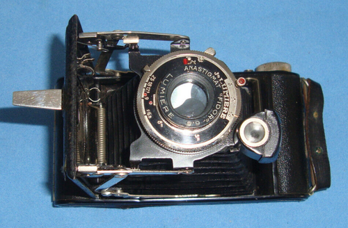 Appareil photo ancien pliant Lumière 6x9 Anastigmat Fidor