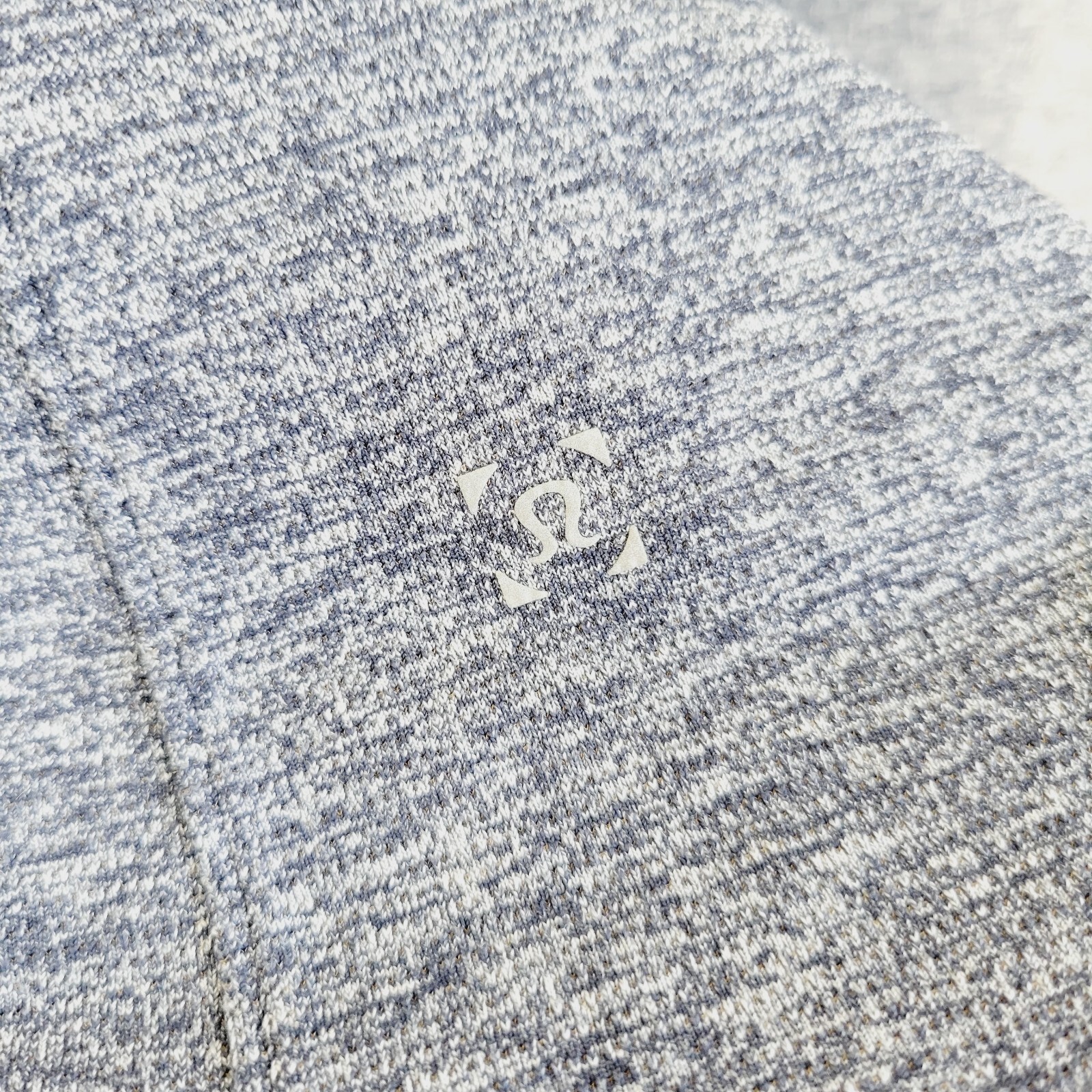 Lululemon Basic Tee Short Sleeve Activewear Crewn… - image 8