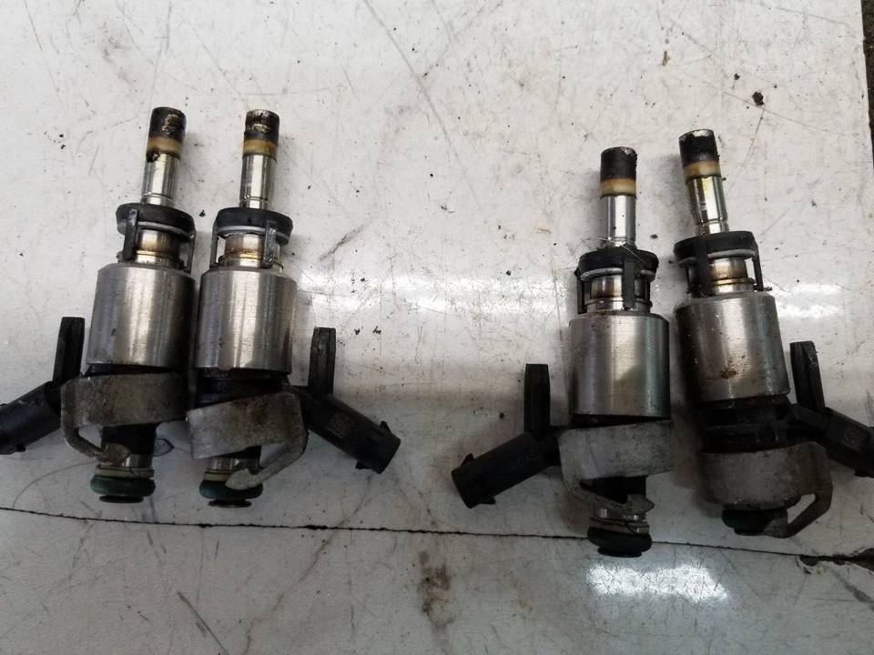 2016 VW VOLKSWAGEN BEETLE 1.8L TRILHO DE COMBUSTÍVEL COM INJETORES - Imagem 4 de 4