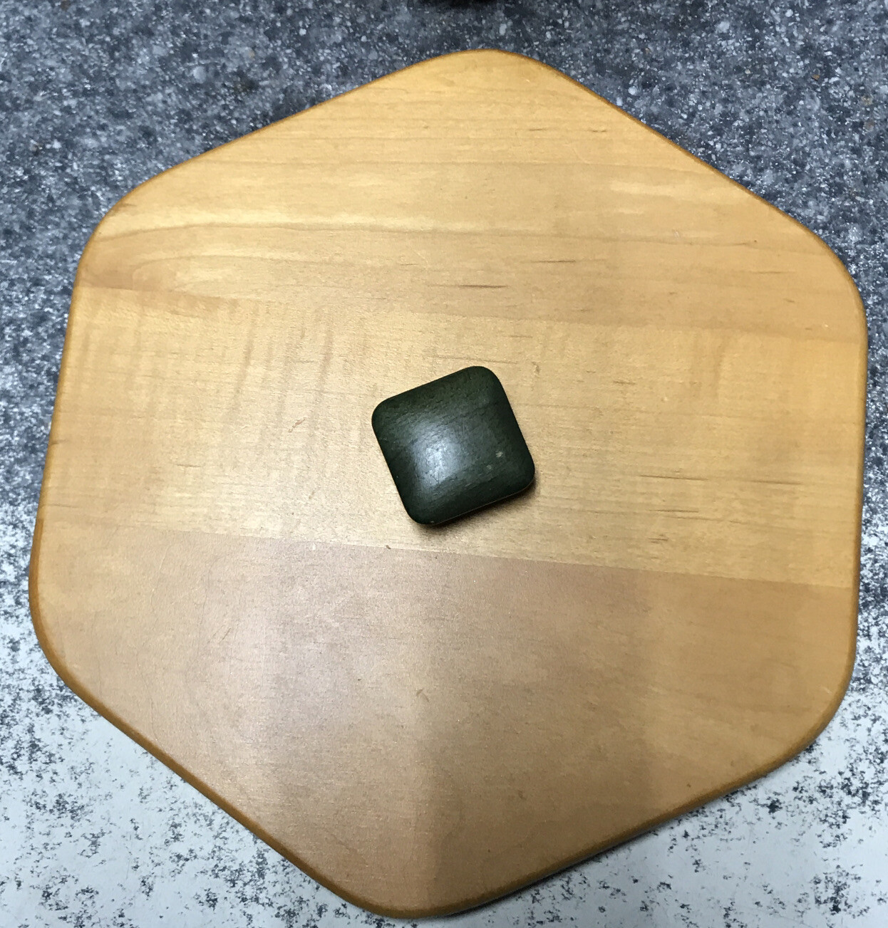 LONGABERGER 1997 Christmas Snowflake Basket-2 Protectors, Liner, Lid & Tie-On