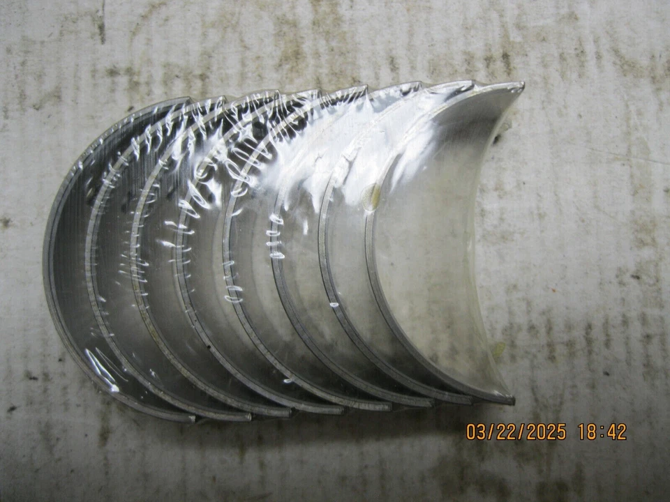 Engine Connecting Rod Bearing-SOHC, 16 Valves Rock RB525 STD Foto 2 de 4