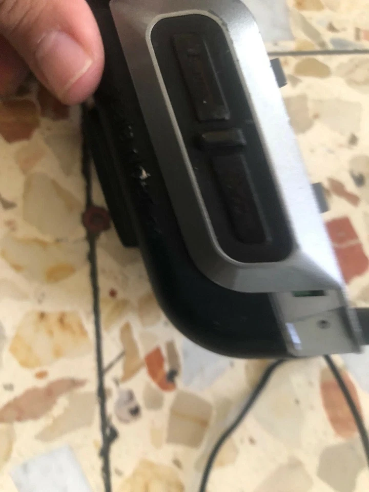 Cardo Scala Rider Q2 G4 Motorcycle Bike helmet Bluetooth Headset Intercom Lot - Image 4 of 4