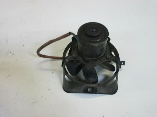 O. Honda VF 1000 F SC15 Kühlerventilator rechts Lüfterrad Kühler Lüfter Gebläse