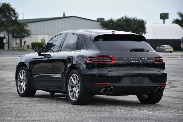 2016 Porsche Macan S Sport Utility 4D - Image 4 of 4