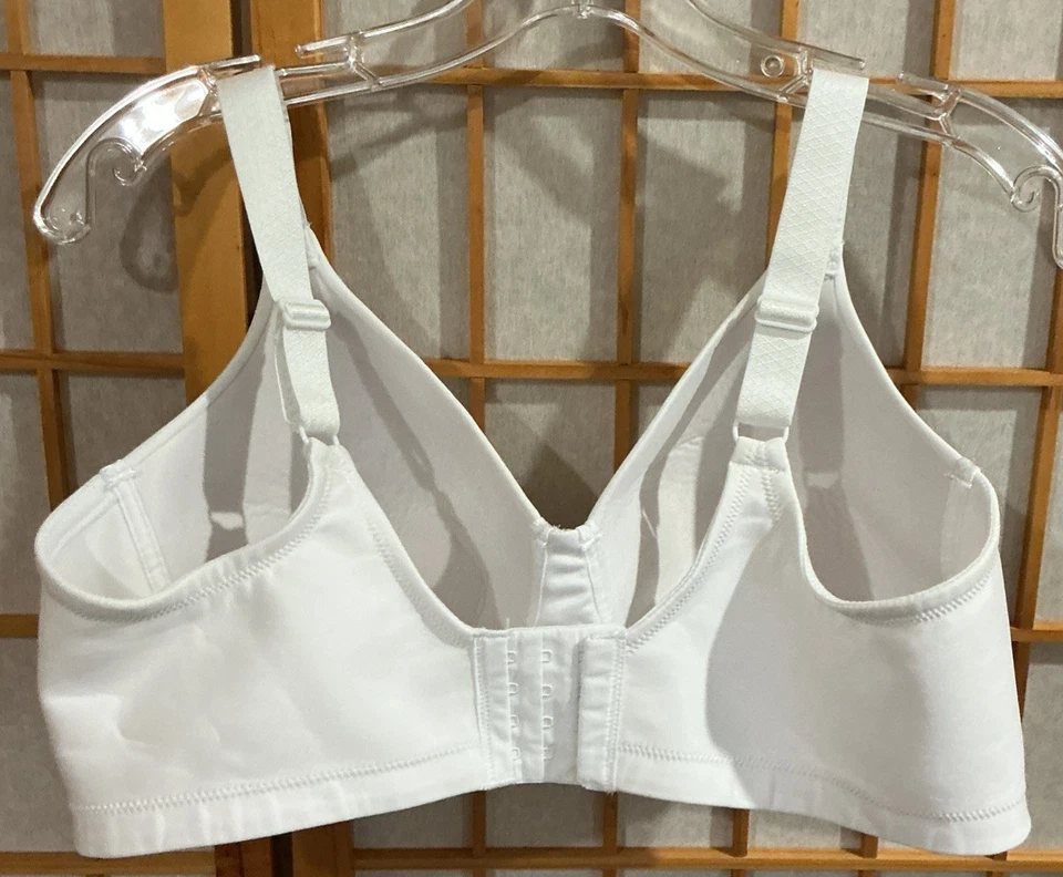 Sujetador Vanity Fair para mujer 40D blanco 71380 espalda suavizante camiseta inalámbrica  Foto 2 de 3