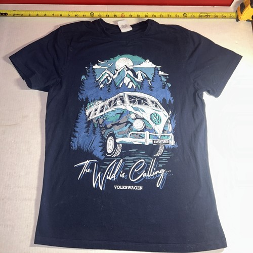 Volkswagen Official Licensed Product Camping Tee T-Shirt Volkswagen Medium