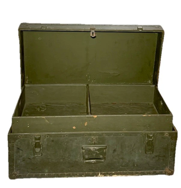 Vintage Foot Locker In Collectible Military Surplus Boxes & Chests