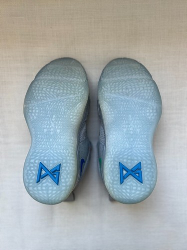 Nike PlayStation x PG 2.5 Wolf Grey Size 4Y Shoes - Picture 6 of 10