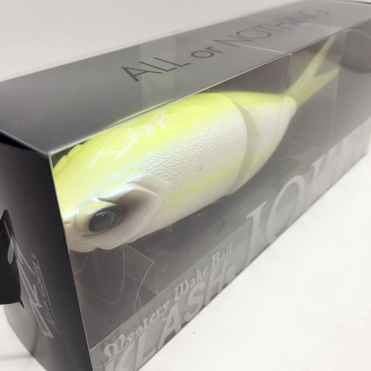 DRT KLASH JOKER QUEEN Color 3oz Swimbaits Rattle in Model NEW