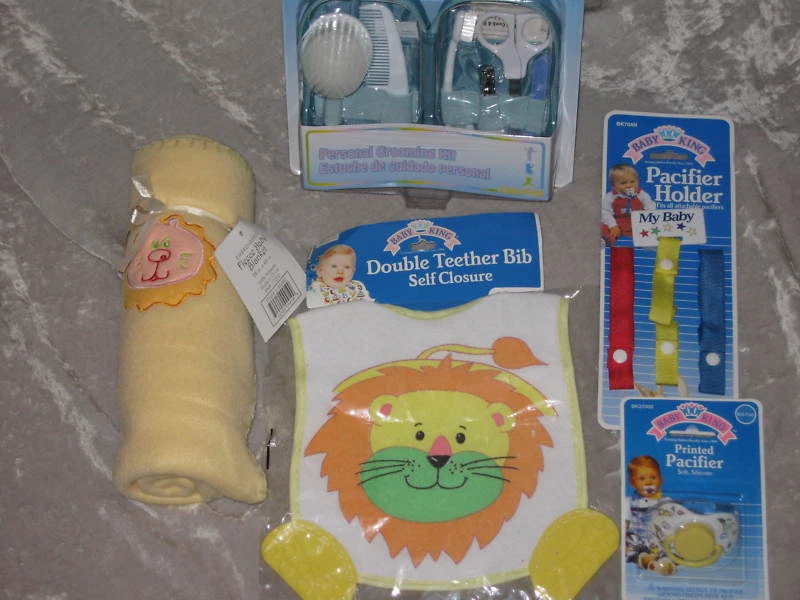 Baby Pacifier Blanket Teether Bib Grooming Kit NEW!
Opens in a new window or tab