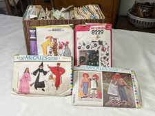 Lotto MODELLI DA CUCIRE vintage (34) McCall’s Simplicity Butterick con scatola portaoggetti