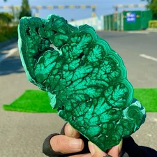 395G Natural glossy Malachite transparent cluster rough mineral sample