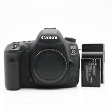 Canon EOS 5D Mark IV 30.4MP DSLR Camera Body 618
