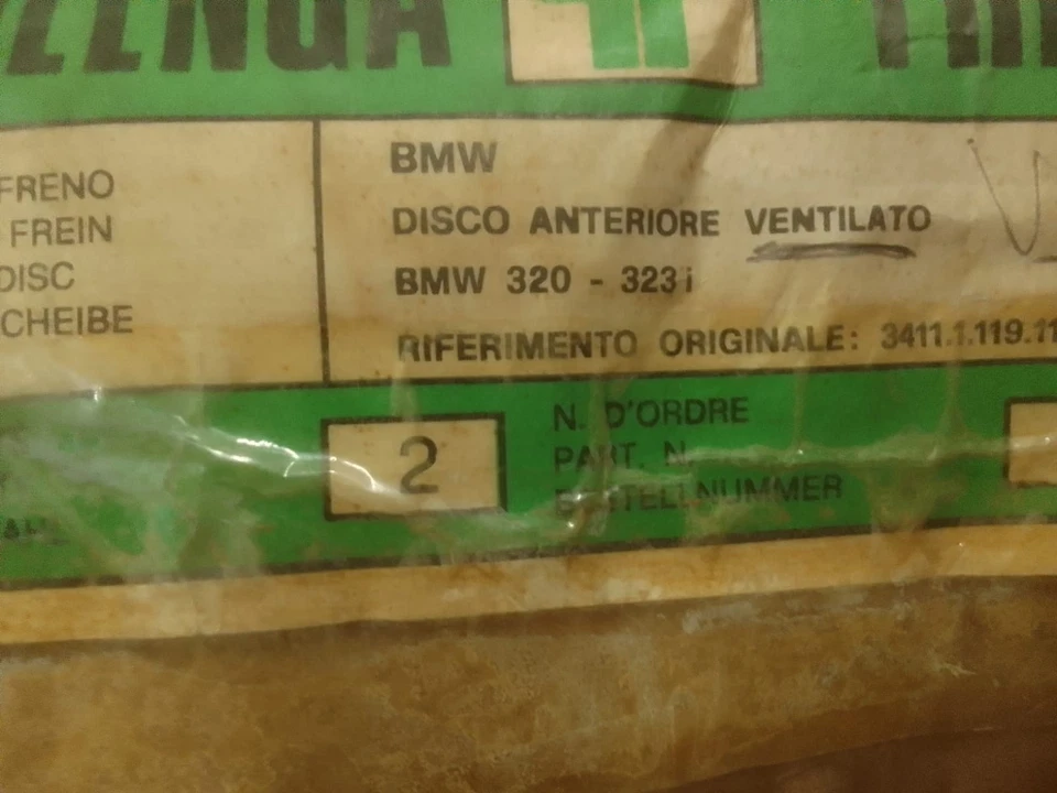 Bmw  320   323i Coppia  dischi freno anteriore   ventilato Spessore   23m  - Immagine 2 di 3