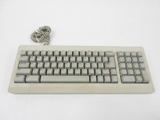 Apple M0110A Vintage Computer Mechanical Keyboard clicky 