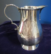 【Barker Ellis】 ビクトリアンのサービス 4点　ティーポット Barker Ellis Antique US Silver-Plated Teapots, Coffee Pots