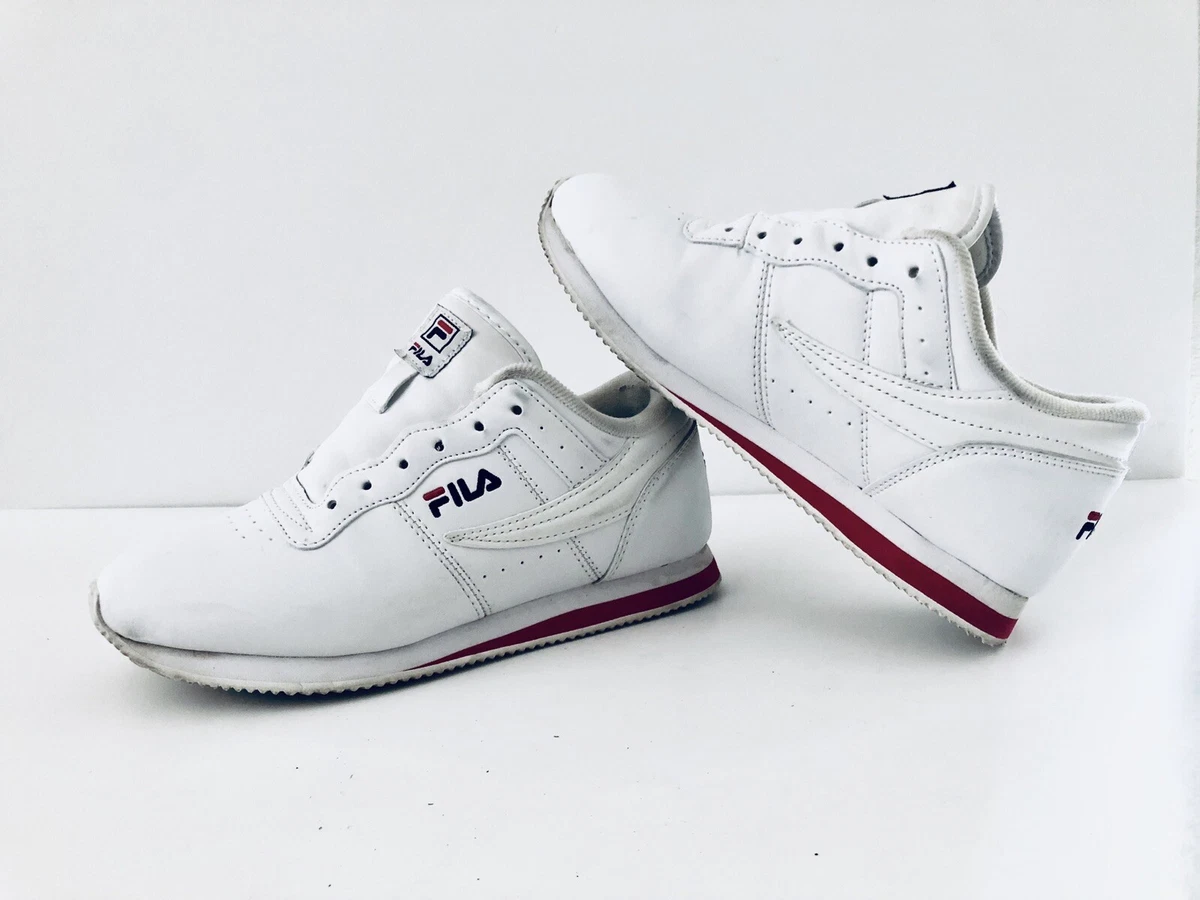 Fila Machu 5SC60508 White Red Casual Vintage Classic Shoes Sneakers Womens 7.5