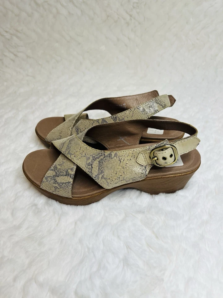 Sandalias Dansko Para Mujer 40 Jacinda Cuero Taupe Tostado Estampado Serpiente Zapatos con Cordones Foto 2 de 4