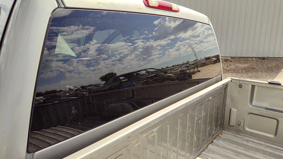 Sierra 2500 HD 1999-2007 ventana trasera de vidrio OEM 15198870 Foto 3 de 3