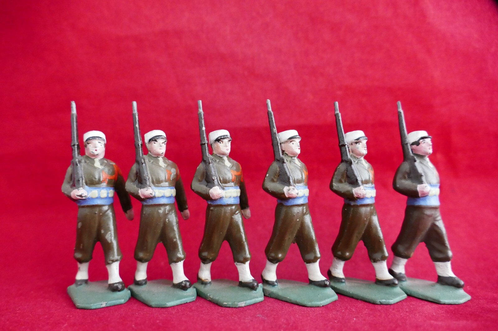 Boîte De Soldats CBG MIGNOT – Légion étrangère 1910 à L'assaut – Conquêtes Coloniales – Échelle 1:30 (Plomb)