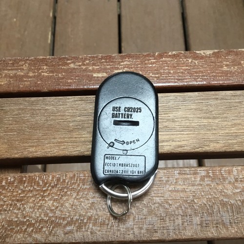 Oem INFINITI Q45 1997-2001 Remote KBRASZU07 Transmitter Original 2111101688 Key - Picture 4 of 7