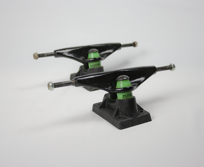 Vintage 1980s 90s Zorlac Skateboard Original NOS Deadbolt Trucks