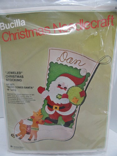 Bucilla Felt Christmas Needlecraft Kit Jeweled Stocking 1871 Here Comes Santa 16 - 第 1/2 張圖片