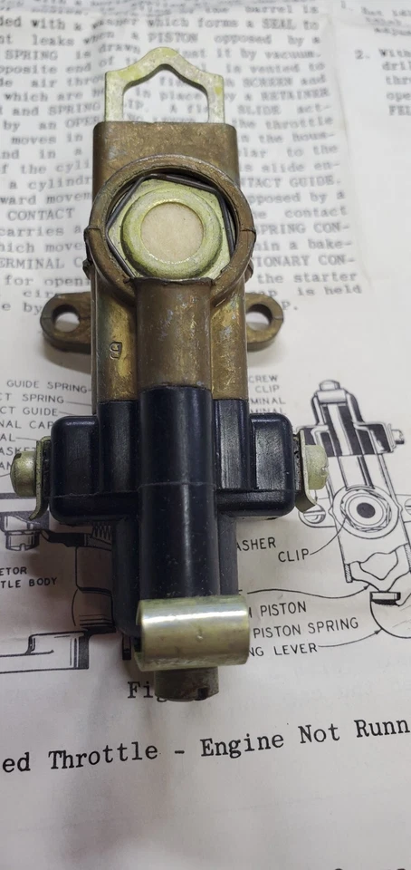 Interruptor carburador NOS Vacuum Stromberg Bendix Buick 386032 1950 - 1954 1346698 - Imagem 3 de 4