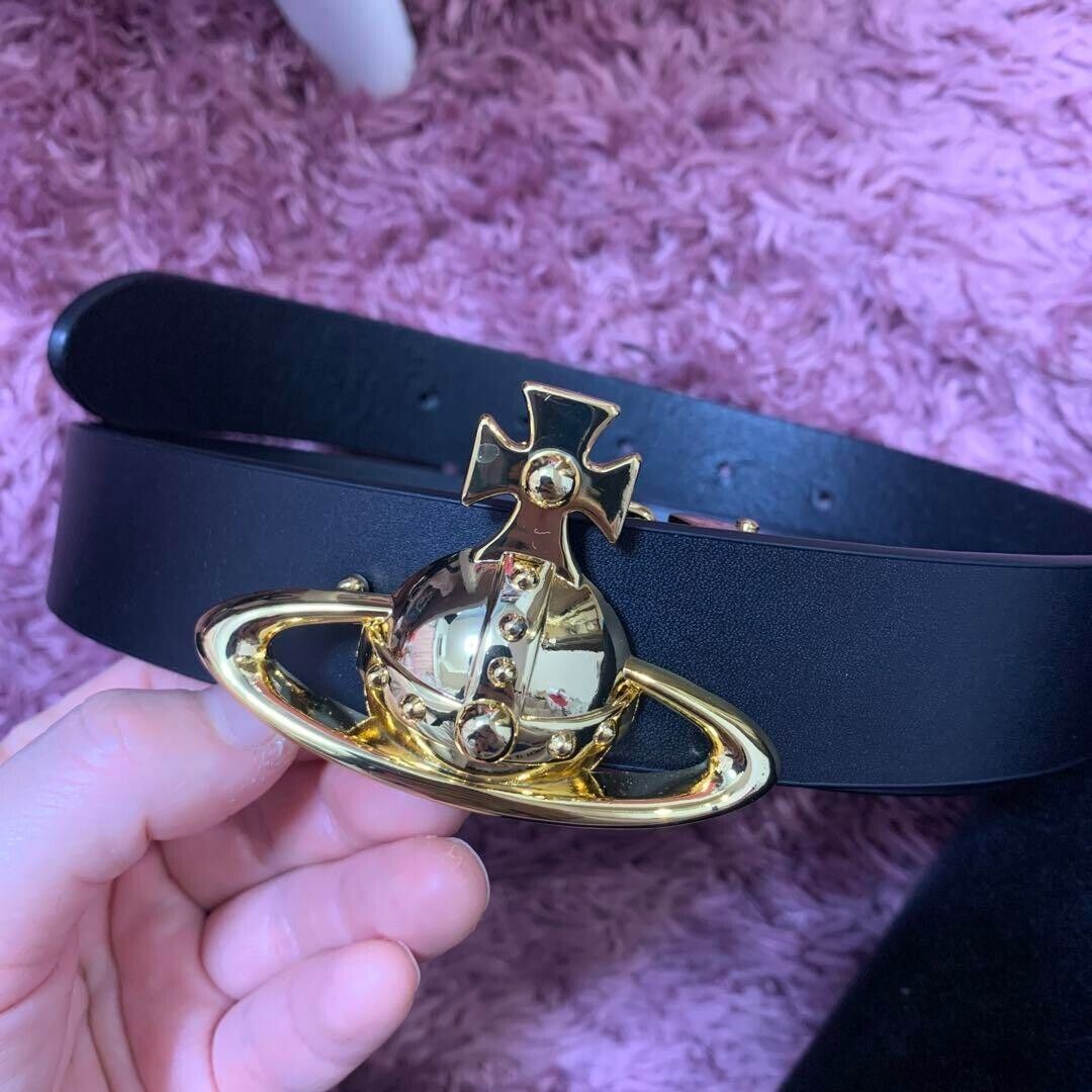 Vivienne Westwood Leather Belt Gold Orb Buckle with Box Used Vivienne Westwood Leather Belt Gold Orb Buckle with Box Used