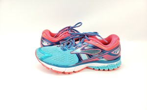 brooks ravenna 6 size 7