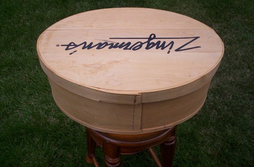 Zingerman's Large Oval Wooden Cheese Pine Box 19" x 13" - Picture 4 of 5