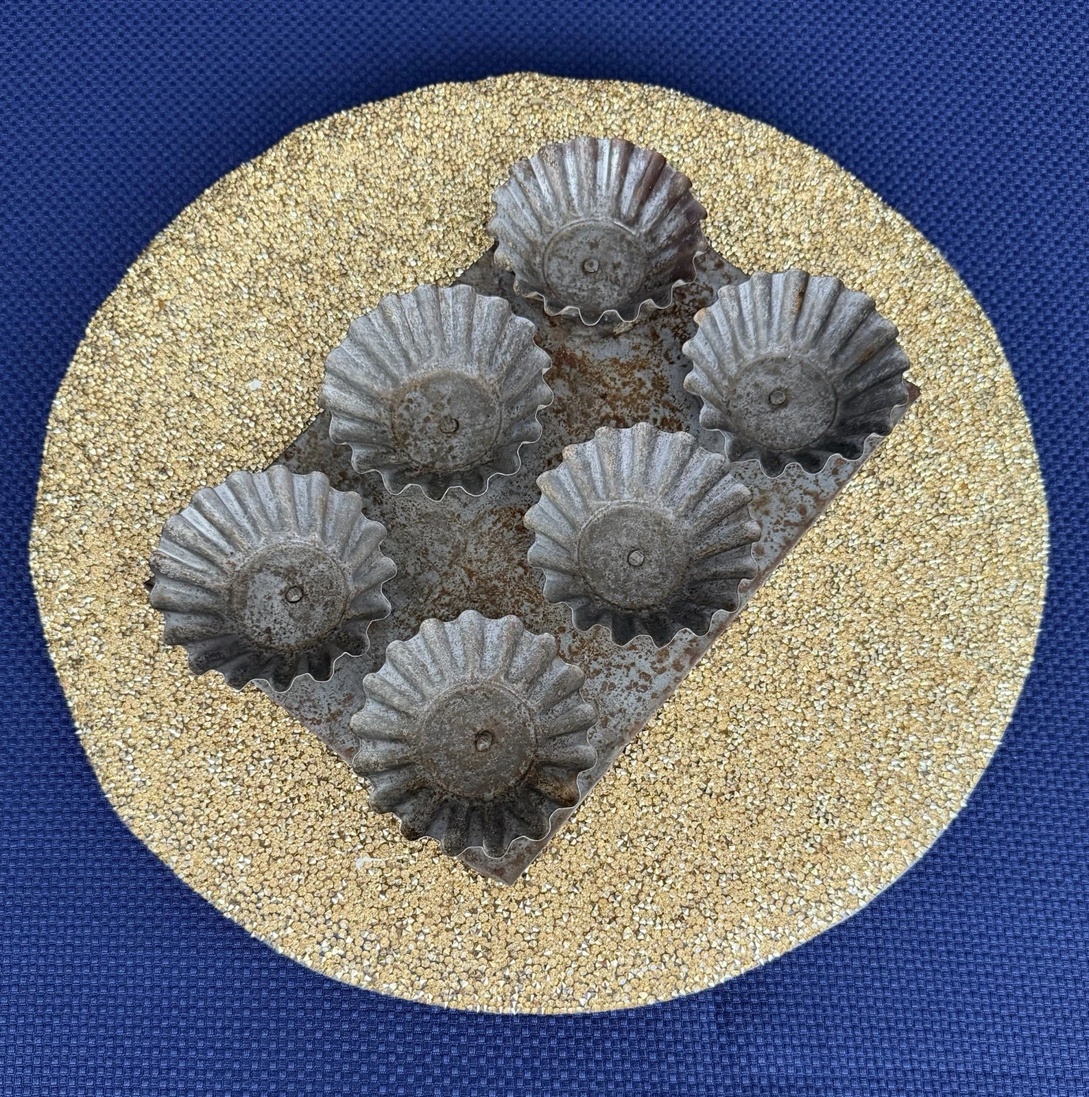 Vintage Mid-Century Fluted Metal Cupcake / Tart / Brioche Half Dozen Pan