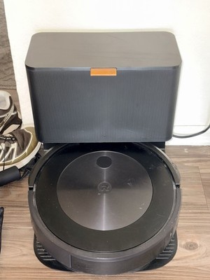 iRobot J7 Roomba Robot Vacuum WiFi, Home Base, Power Cord