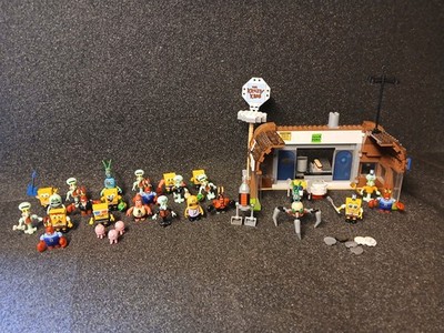 Mega Bloks SpongeBob Schwammkopf Krusty Krab Attack plus über 20 extra Figuren