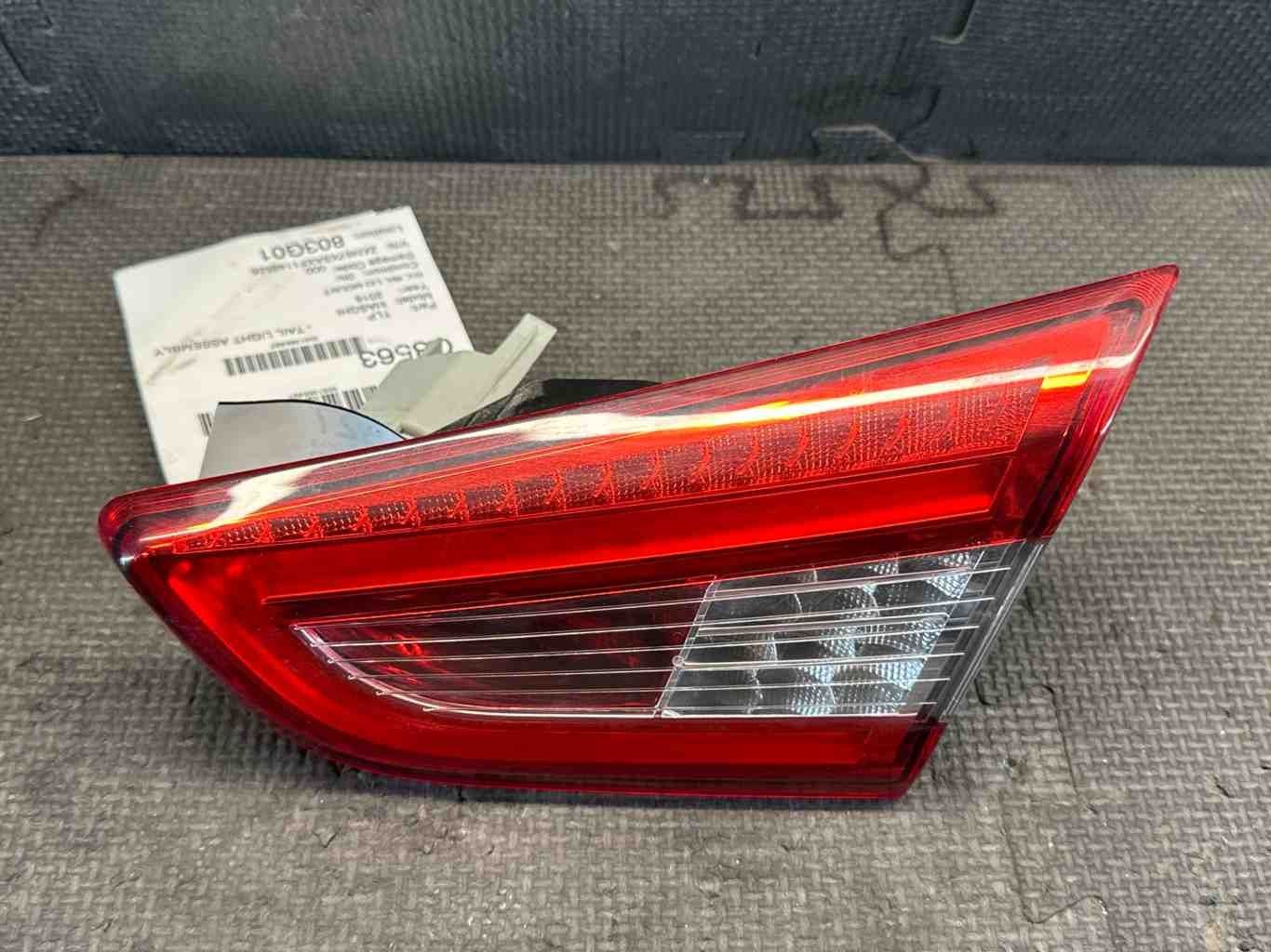 Maserati Ghibli Right Tail light