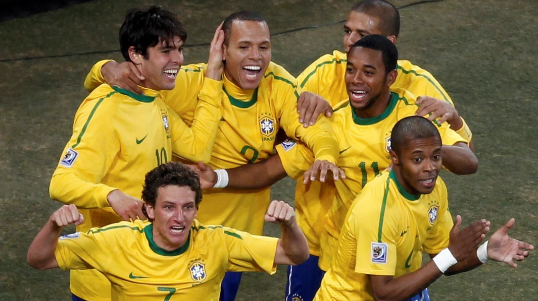 Brazil World Cup 2010 Home Shirt Soccer Jersey Football Camisa