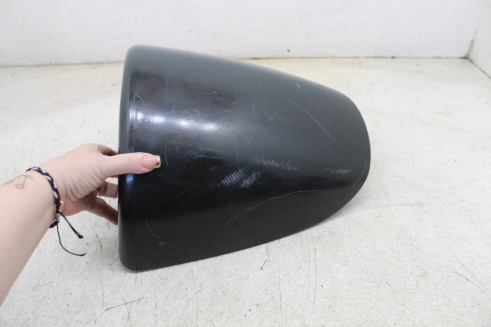 Suzuki GSXR750 1998 OEM pasajero trasero gris asiento capó carenado I-7 Foto 3 de 4