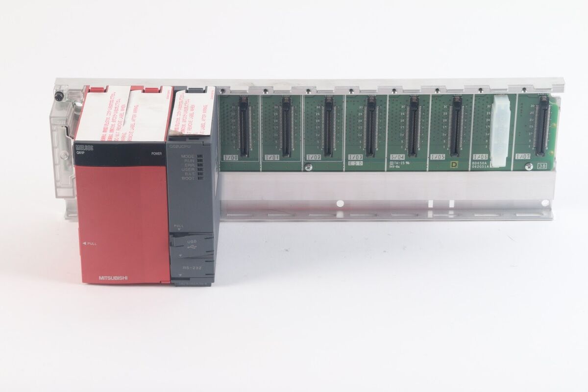 Mitsubishi Q38B Unit Base W/ Q61P MELSEC-Q and Q02UCPC Mitsubishi Q38B Unit Base W/ Q61P MELSEC-Q and Q02UCPC