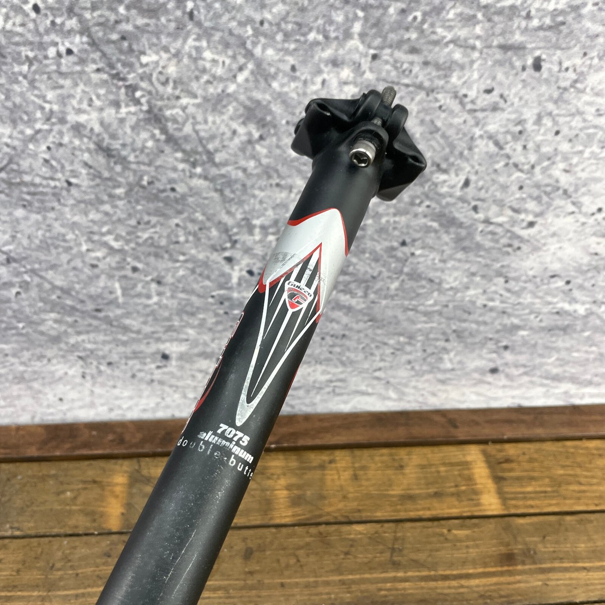 Tige de selle Schwalbe 27.2 x 350mm aluminium noir acheter