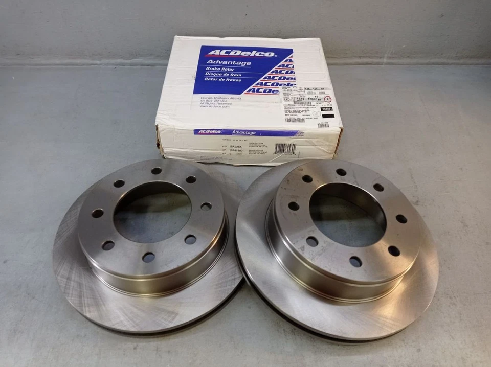 Disco de Freno Conjunto Trasero para Chevrolet GMC 19241880 18A928A - Image 2 of 4