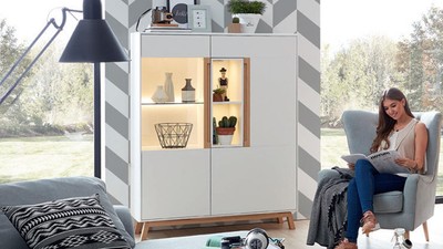 Highboard Light Line 5 Wohnzimmer Schrank weiß matt lackiert Gestell Eiche massi