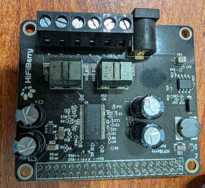 AMP2, AUDIO AMPLIFIER FOR RASPBERRY PI - HIFIBERRY with power supply