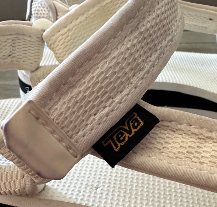 Sandalias Teva Mujer’s 8 Forma Plana Universal Zapato Blanco Malla Plataforma Cómoda Cuña Foto 2 de 4