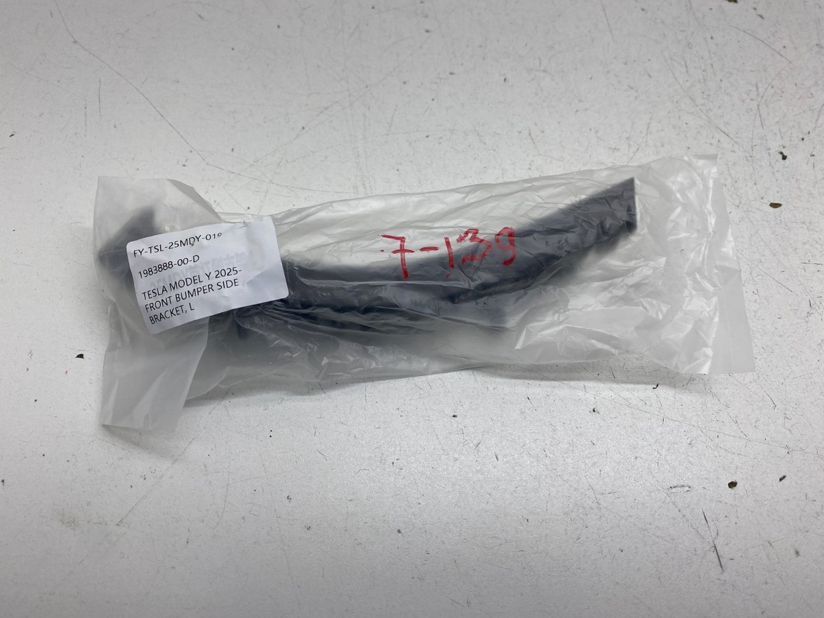 ⭕ 25-26 Model Y Front Bumper Fascia Fender Bracket Left 1983887