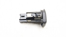 RENAULT KADJAR 12V SOCKET PORT 2015