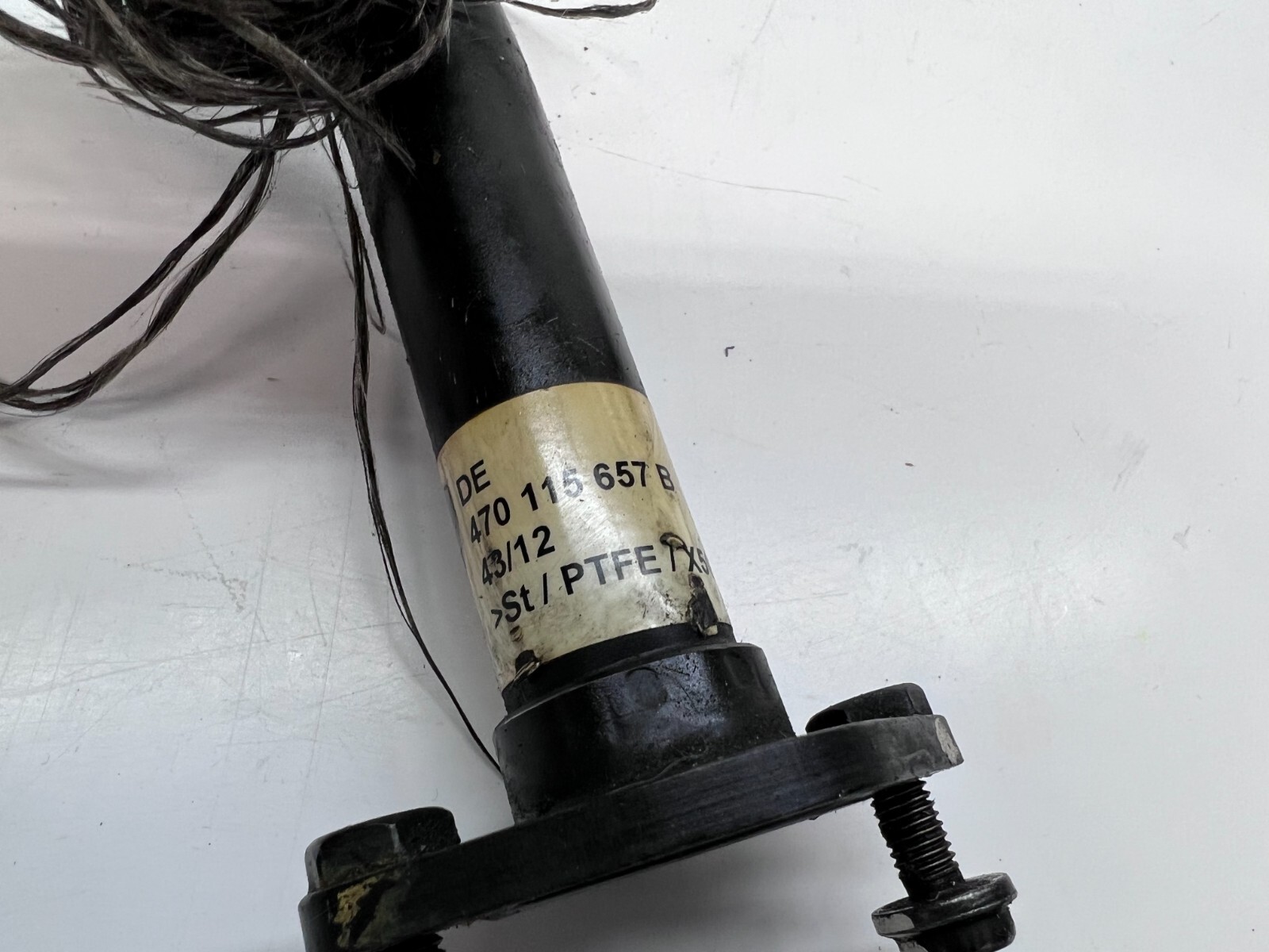 LAMBORGHINI AVENTADOR OIL COOLER PIPE LINE HOSE OEM 470115657B