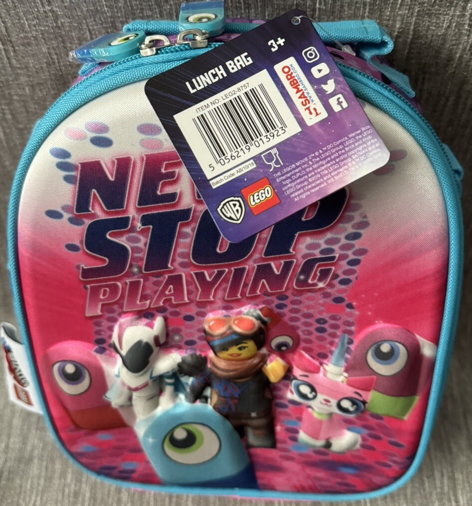 Lego Movie Children's Lunch Bag With Extendable carry strap