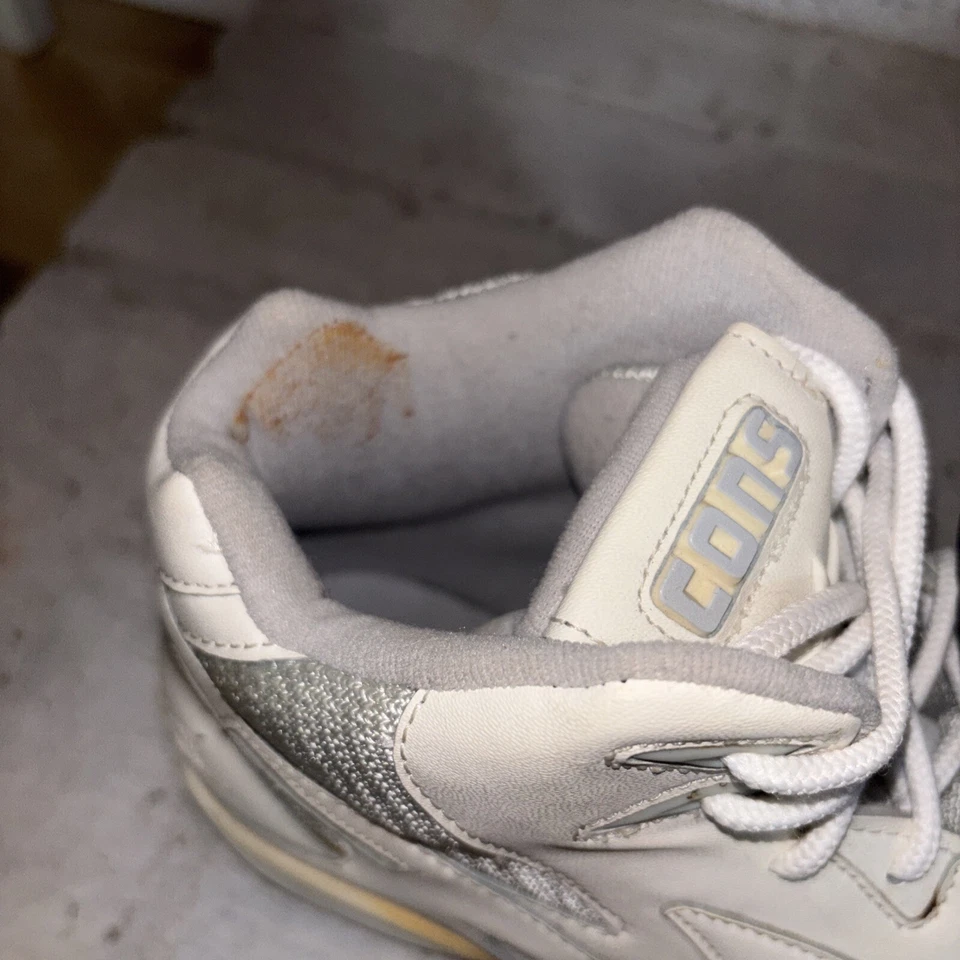 Zapatos de baloncesto Converse Inferno vintage para hombre sin existencias talla 7 nuevos en caja blancos/grises Foto 4 de 4