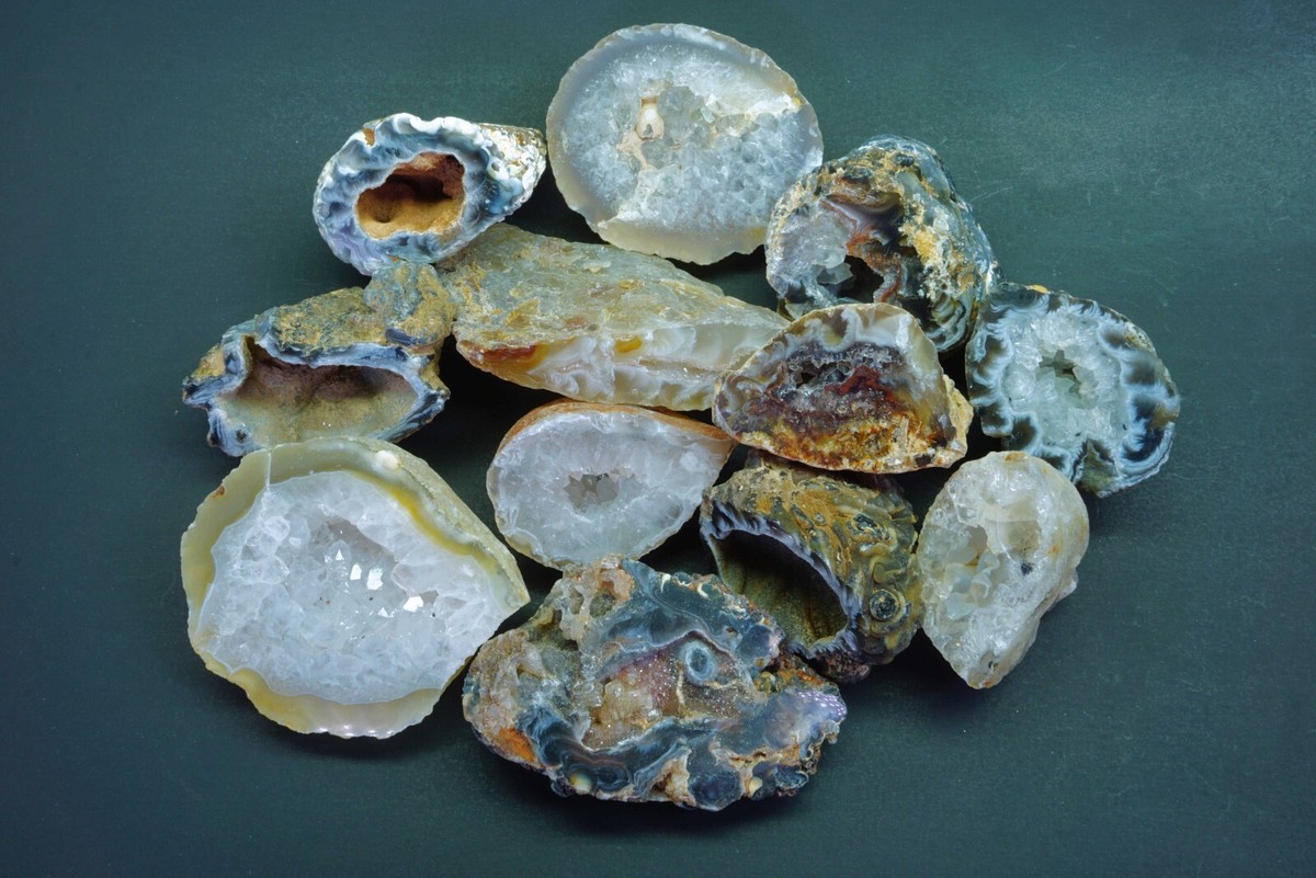 OCO Geodes LB Lot Natural Crystal Agate Druzy Halves Polished Front Edge
